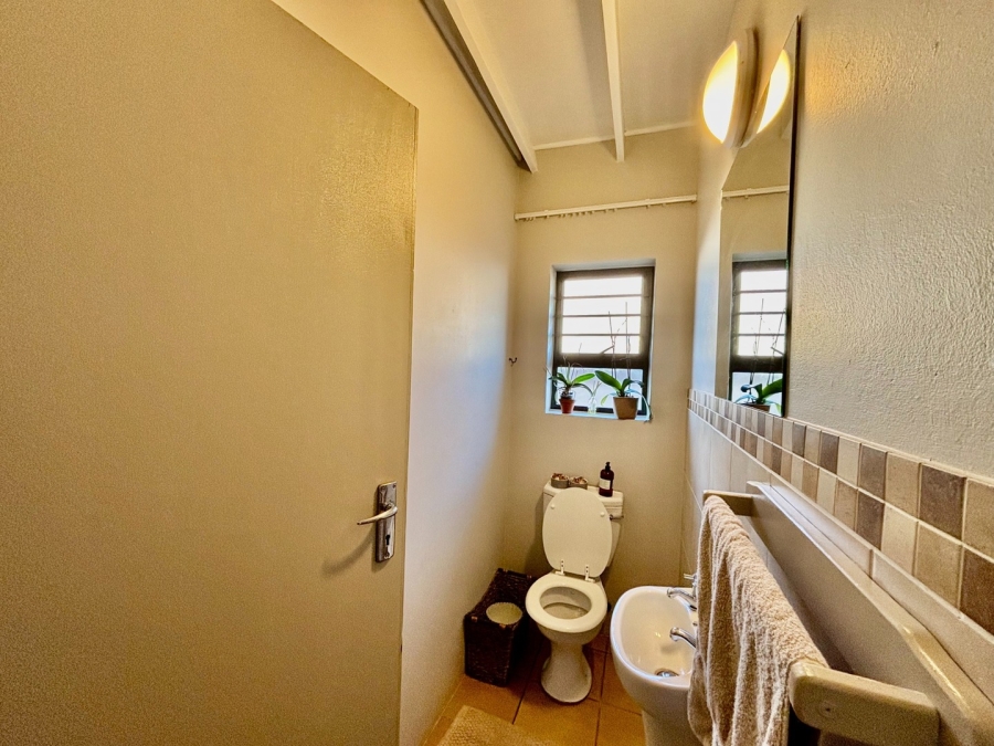 4 Bedroom Property for Sale in Mooivallei Park North West